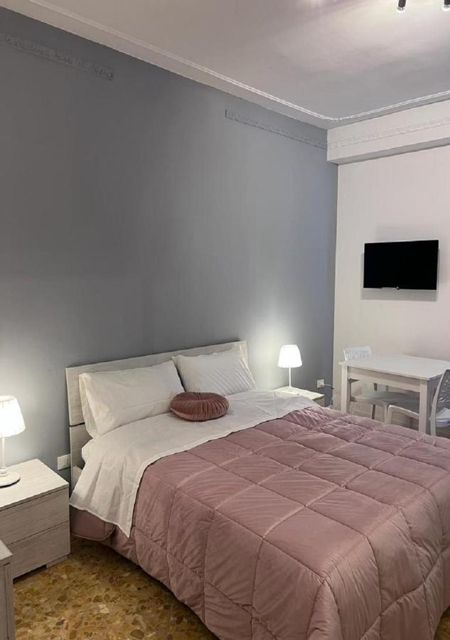 Residenze Unita D'Italia Bed & Breakfast Бари Екстериор снимка