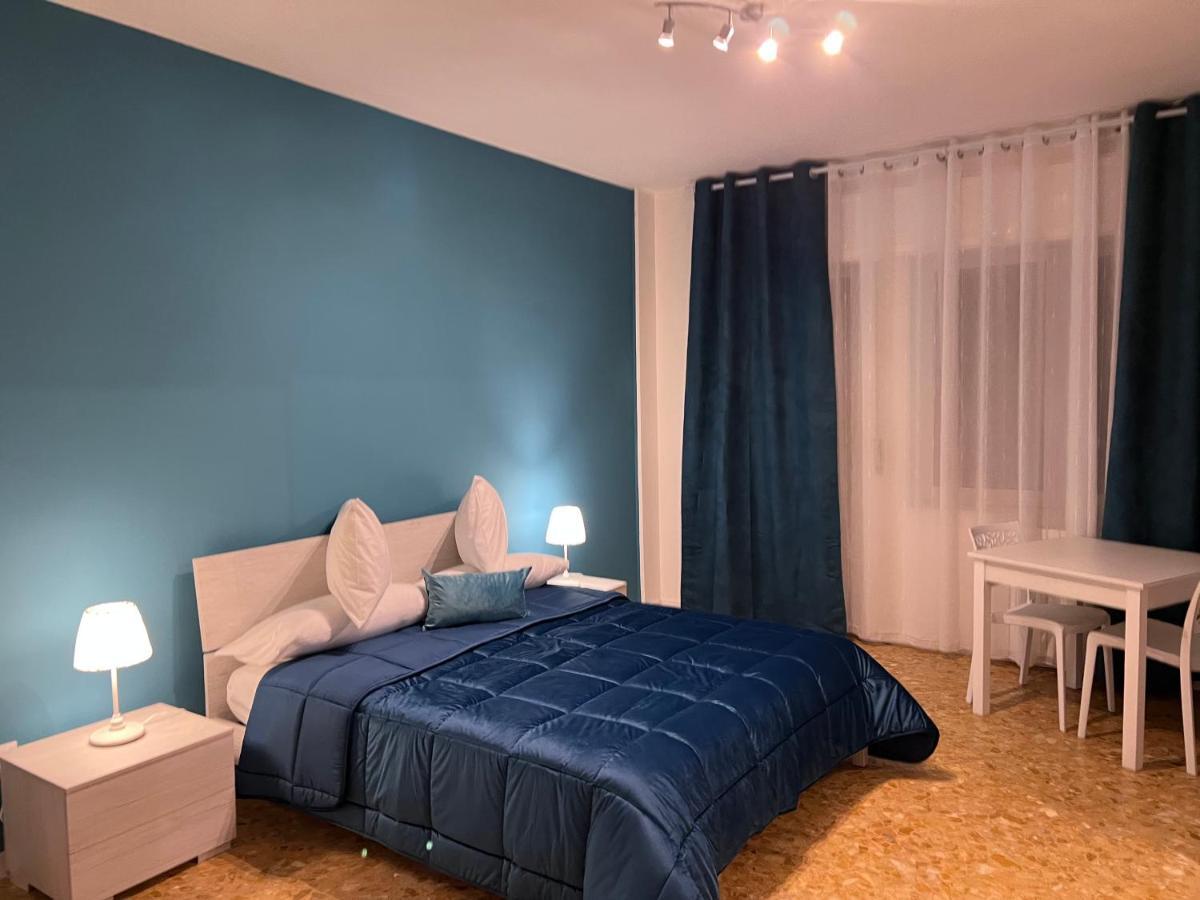 Residenze Unita D'Italia Bed & Breakfast Бари Екстериор снимка