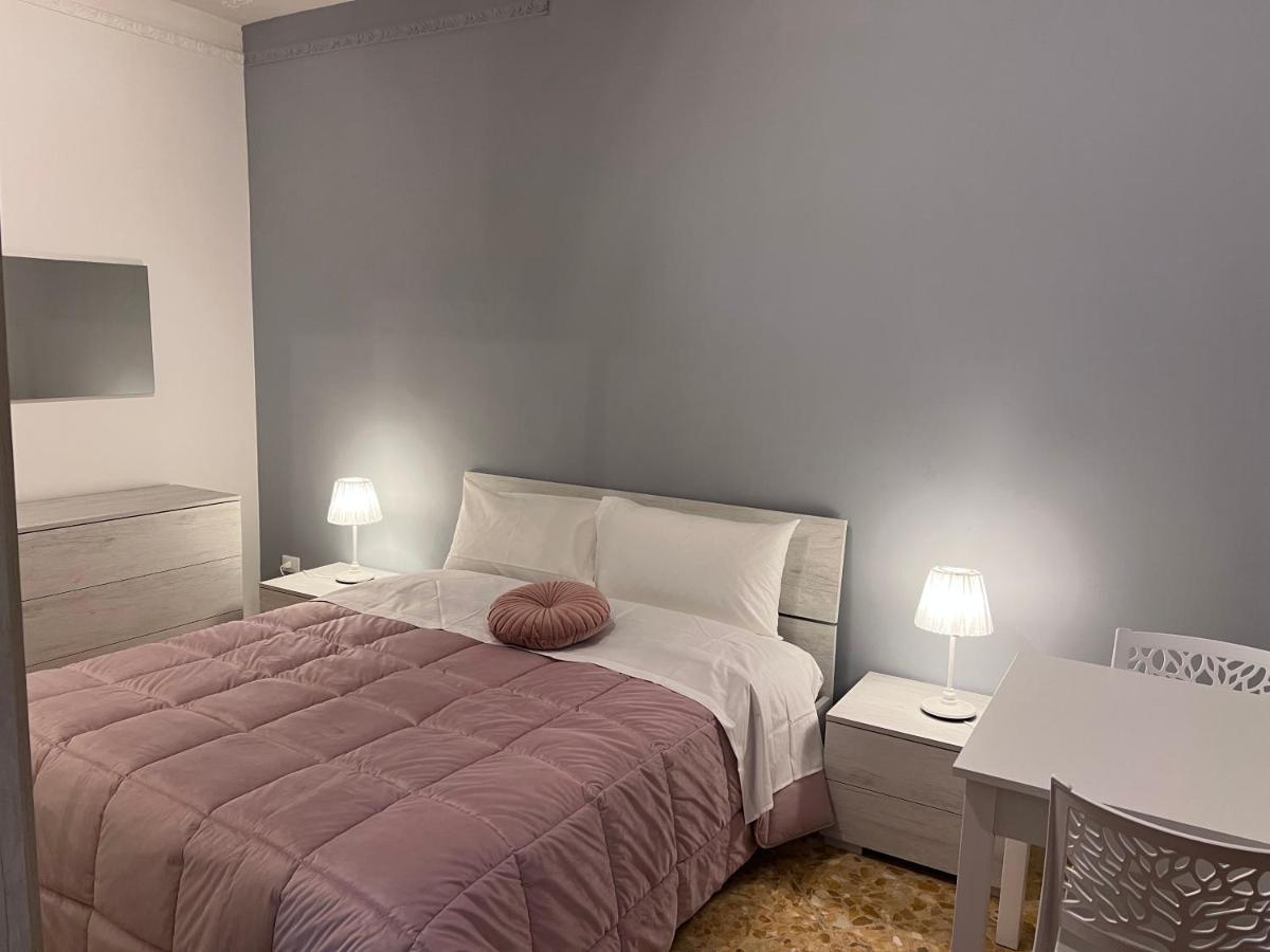 Residenze Unita D'Italia Bed & Breakfast Бари Екстериор снимка
